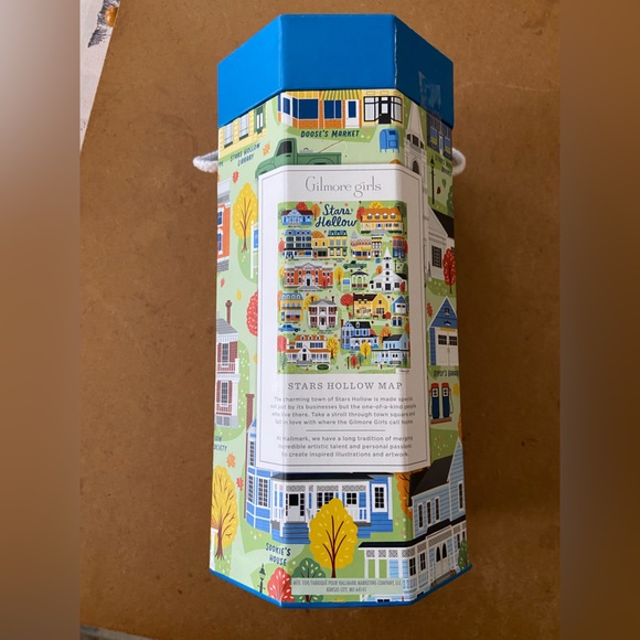 Hallmark Stars Hollow Gilmore Girls Puzzle - Picture 5 of 5